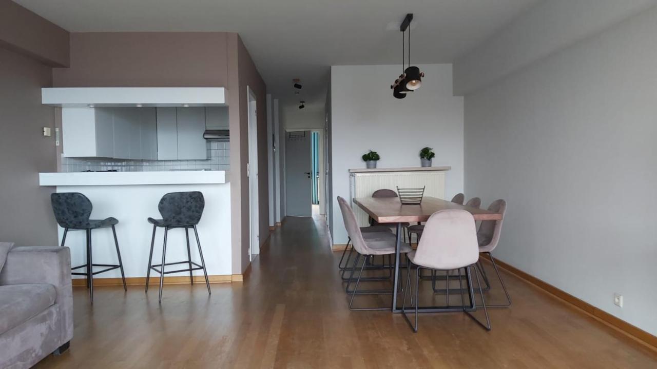 Appartement Met Zeezicht Op Het Van Bunnenplein クノック・ヘイスト エクステリア 写真