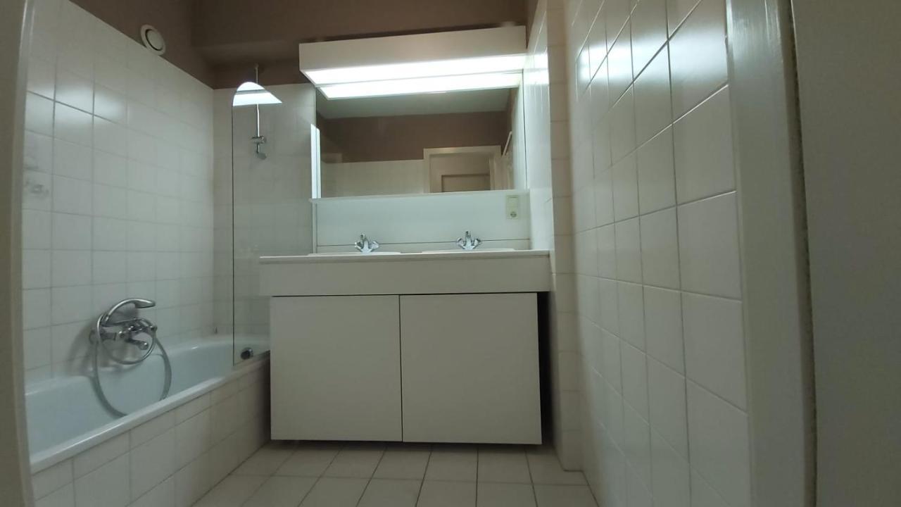 Appartement Met Zeezicht Op Het Van Bunnenplein クノック・ヘイスト エクステリア 写真